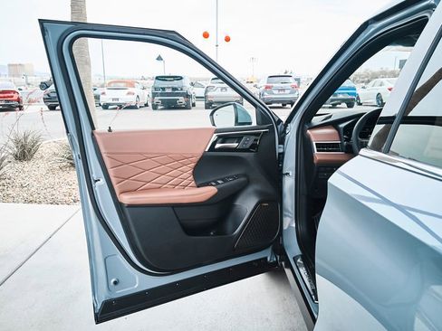 New 2026 Mitsubishi Outlander SEL FWD image 15
