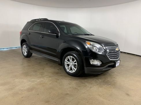 Used 2017 Chevrolet Equinox LT w/ Convenience Package image 5
