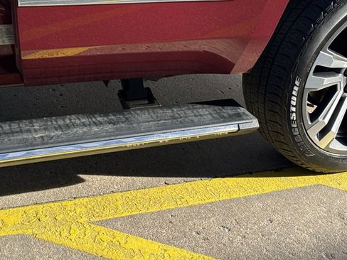 Used 2019 GMC Yukon Denali w/ Denali Ultimate Package image 20