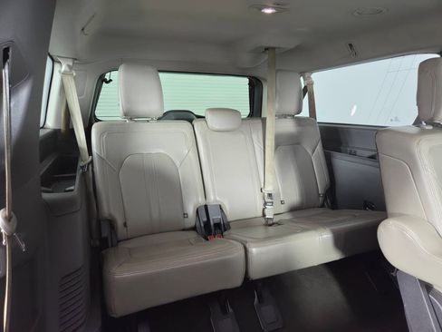 Used 2019 Ford Expedition Max Limited AWD/4WD image 33