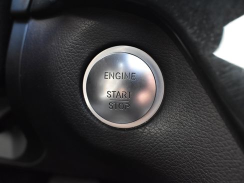 Used 2018 Mercedes-Benz GLE 350 w/ Premium 1 Package image 31