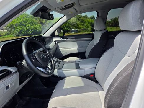 Used 2020 Hyundai Palisade SEL FWD image 16
