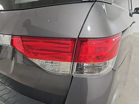 Used 2016 Honda Odyssey EX-L image 16