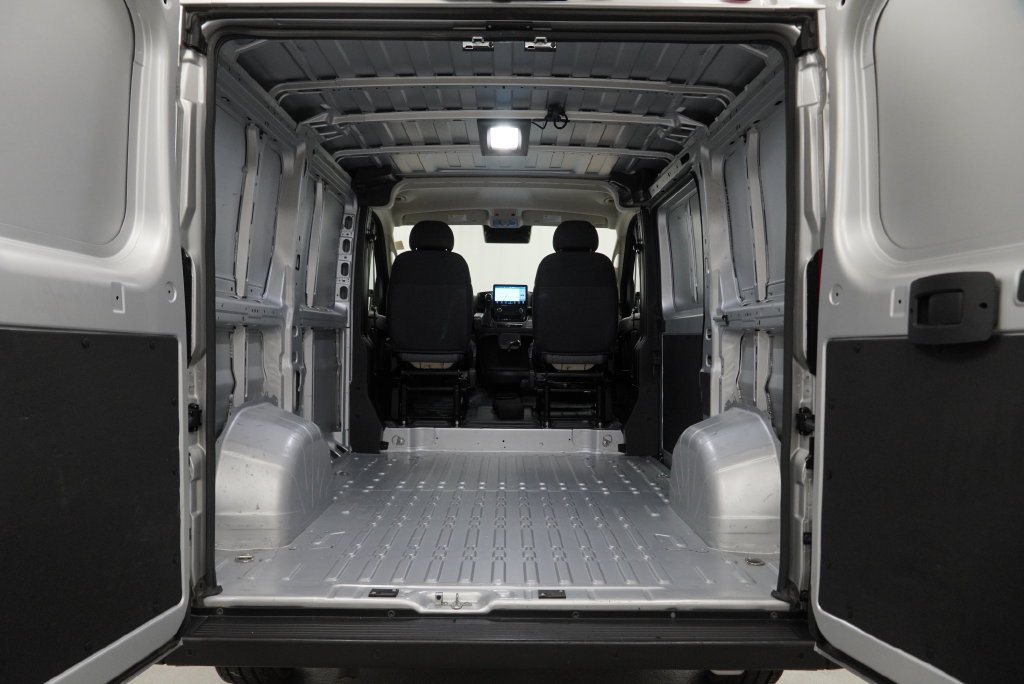 Used 2025 RAM ProMaster 1500 w/ Premium Convenience Group FWD image 30