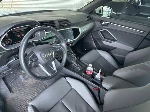 Certified 2022 Audi Q3 2.0T Premium Plus w/ Premium Plus Package image 8