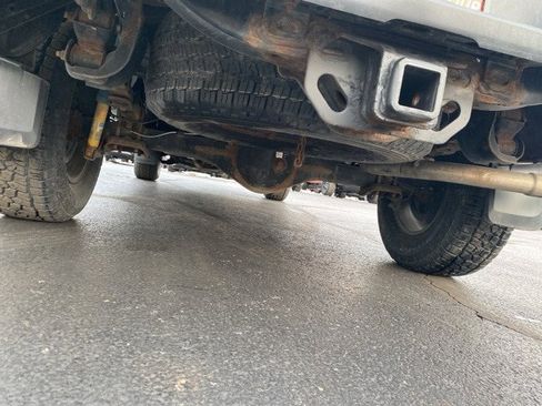 Used 2019 Toyota Tacoma TRD Sport image 16