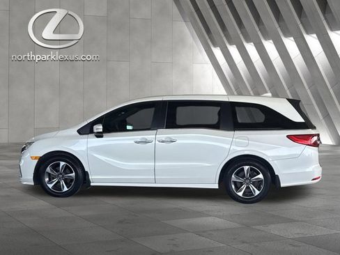 Used 2019 Honda Odyssey Touring image 1