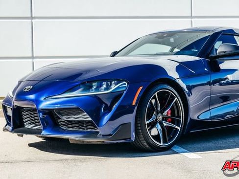 Used 2020 Toyota Supra Premium w/ Driver Assist Package image 57