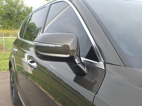 Used 2022 Kia Telluride SX FWD image 5