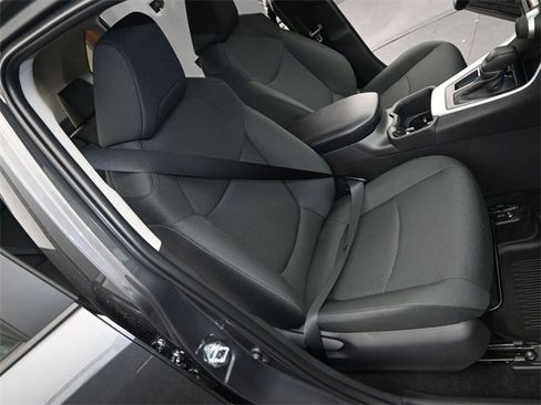 New 2025 Toyota RAV4 LE image 14