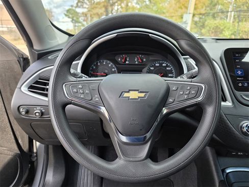 Used 2023 Chevrolet Malibu LT image 20