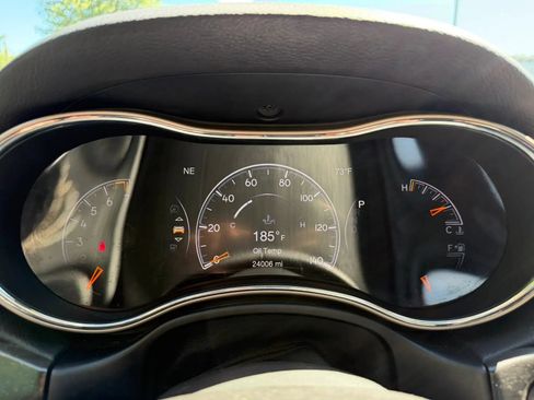 Used 2017 Jeep Grand Cherokee Limited AWD/4WD image 19