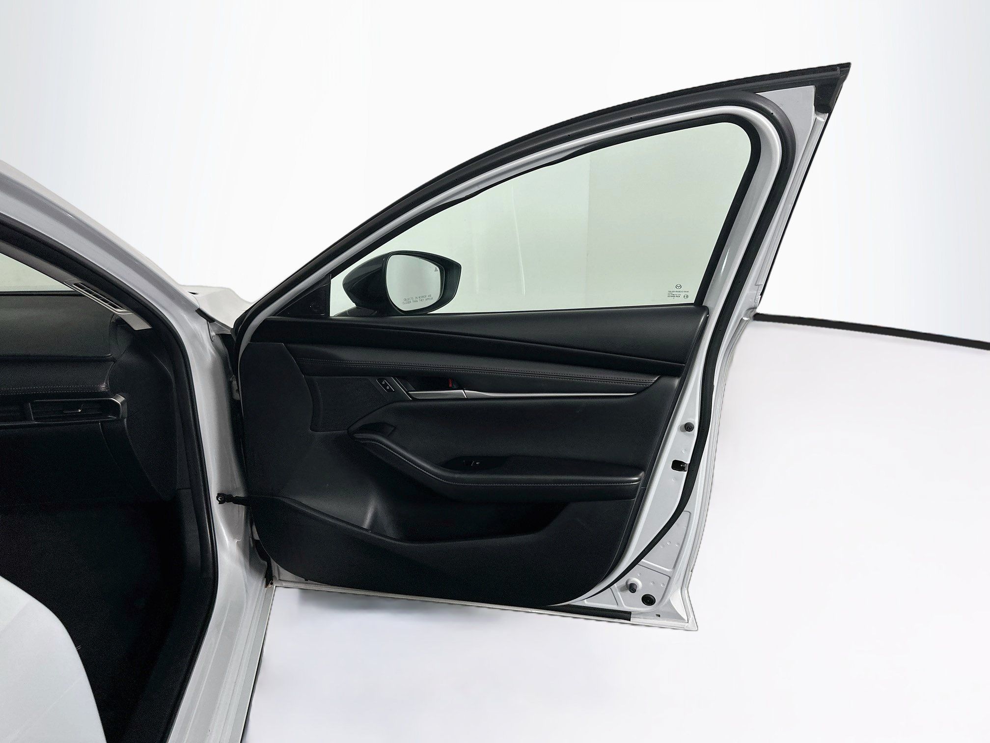 Used 2024 MAZDA MAZDA3 s FWD image 30
