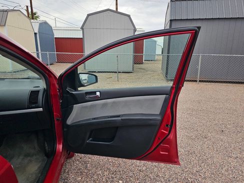 Used 2012 Nissan Sentra 2.0 S image 3