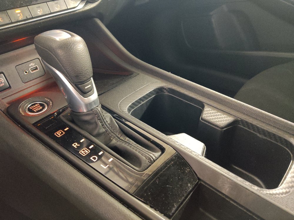 Used 2025 Nissan Sentra S FWD image 26