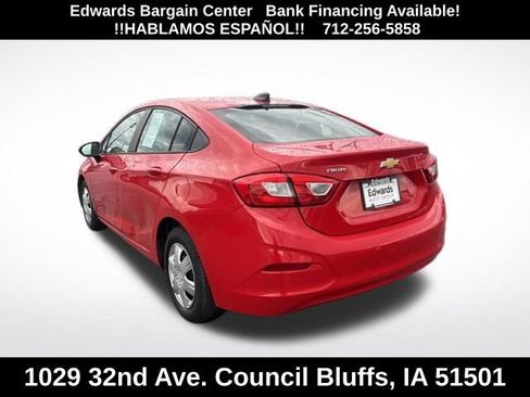 Used 2017 Chevrolet Cruze LS FWD image 5
