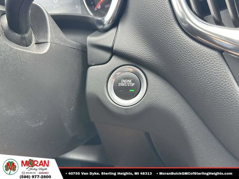 Certified 2024 Chevrolet Equinox LT FWD image 32