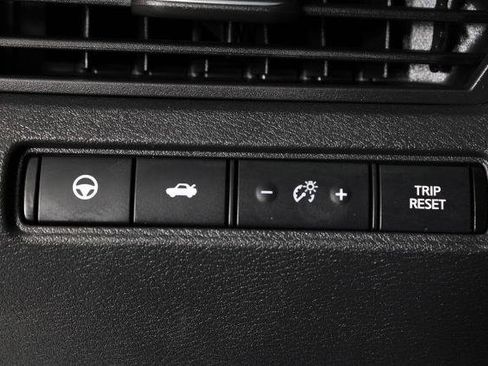 Certified 2023 Nissan Altima 2.0 SR image 24