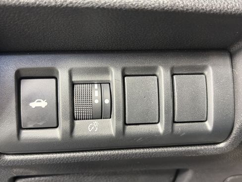 Used 2024 Subaru Legacy Premium AWD/4WD image 28