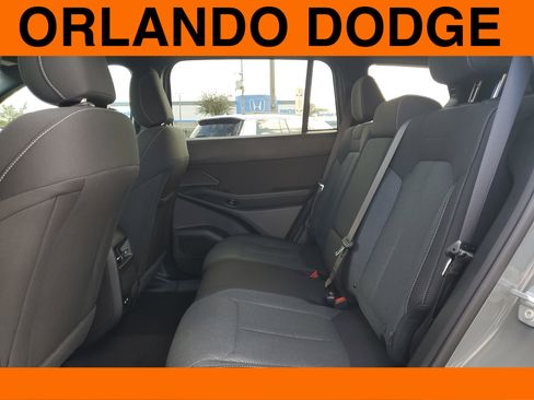 New 2026 Jeep Cherokee Laredo image 9