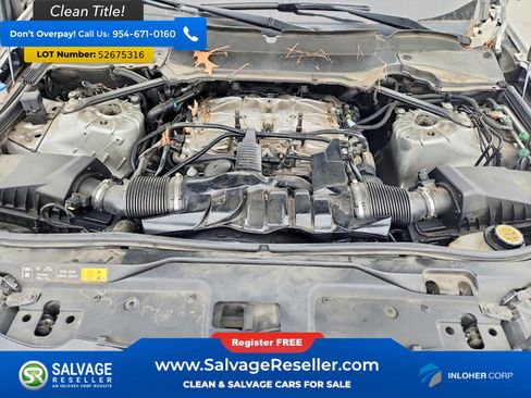 Used 2019 Land Rover Discovery SE AWD/4WD image 16