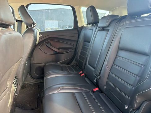 Used 2019 Ford Escape SEL image 24