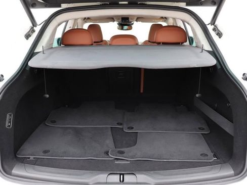 Used 2022 Maserati Levante Modena image 25