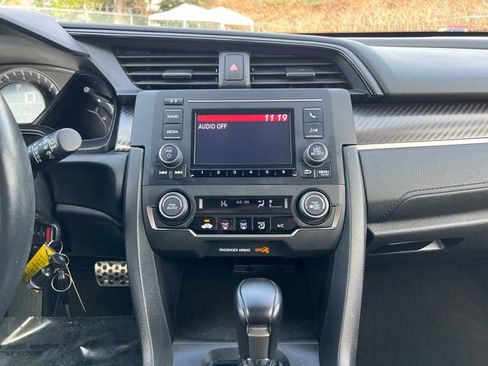 Used 2018 Honda Civic Sport image 23