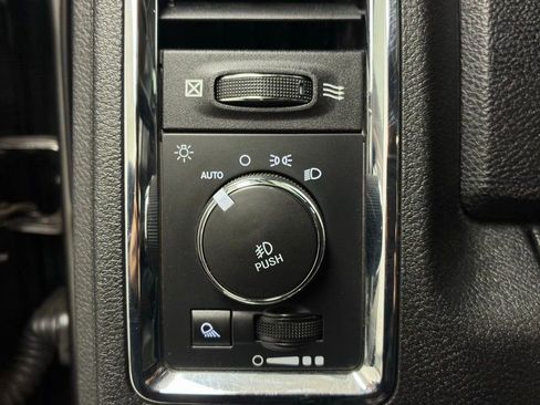 Used 2018 RAM 2500 Laramie image 55