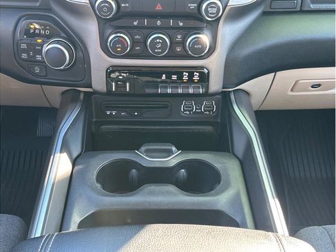 Used 2019 RAM 1500 Big Horn image 18