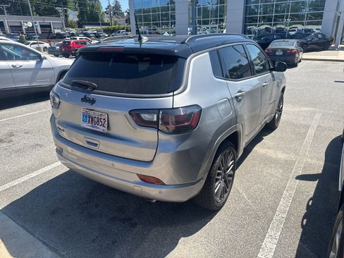 Used 2022 Jeep Compass High Altitude AWD/4WD image 17
