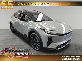 New 2026 Toyota C-HR AWD/4WD video 1