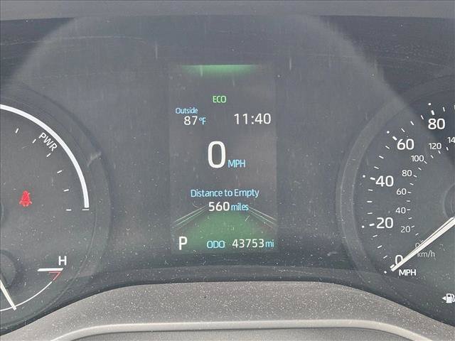 Used 2022 Toyota Sienna XLE FWD image 10
