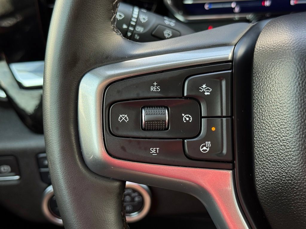 Used 2024 Chevrolet Silverado 1500 RST AWD/4WD image 29
