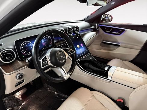 Used 2025 Mercedes-Benz C 300 Sedan image 10