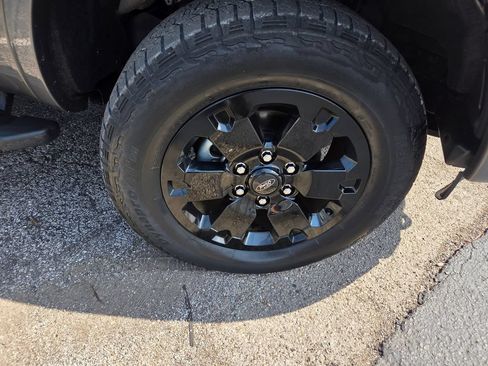 Used 2021 Ford Ranger XLT w/ Equipment Group 301A Mid AWD/4WD image 10