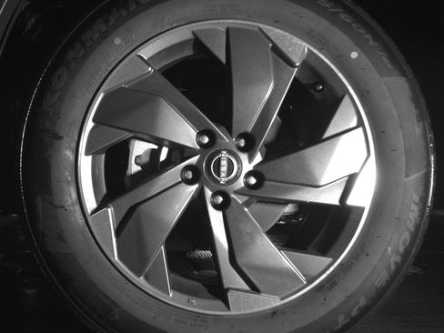 Used 2025 Nissan Rogue SV image 12