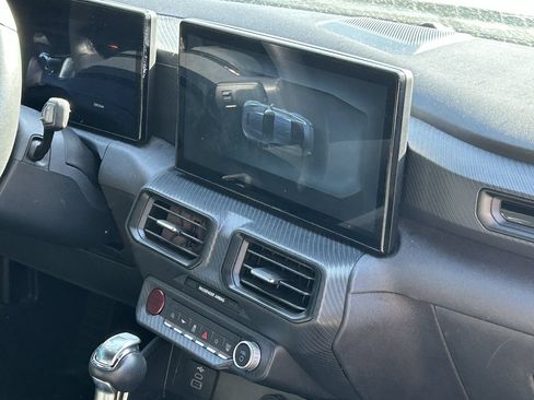 Used 2025 Ford Mustang Coupe RWD image 9
