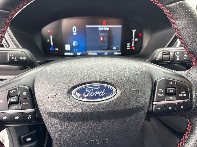 Certified 2024 Ford Escape ST-Line w/ Tech Pack #1 AWD/4WD image 16