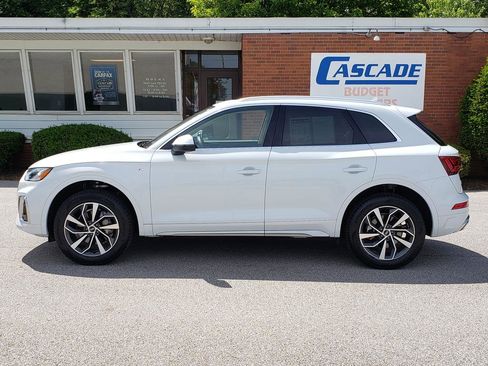 Used 2023 Audi Q5 2.0T Premium Plus w/ Premium Plus Package AWD/4WD image 2