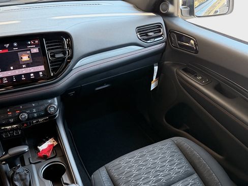 New 2026 Dodge Durango GT w/ Blacktop Package AWD/4WD image 17
