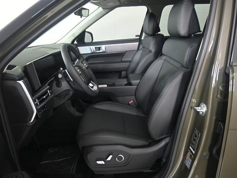 Used 2025 Hyundai Santa Fe XRT w/ Tow & Go Package image 12