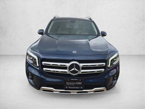 Used 2022 Mercedes-Benz GLB 250 image 2