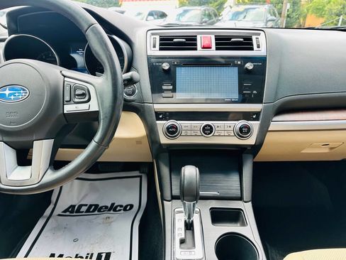 Used 2015 Subaru Outback 2.5i Limited AWD/4WD image 12