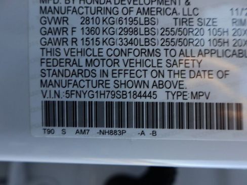 Certified 2025 Honda Pilot Touring image 37