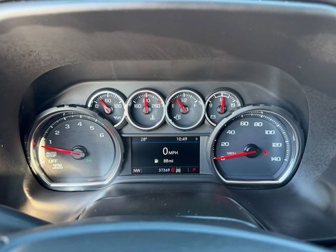 Used 2023 Chevrolet Suburban LS w/ Driver Alert Package image 11