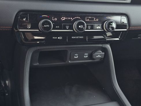 New 2026 Honda Pilot Sport image 20