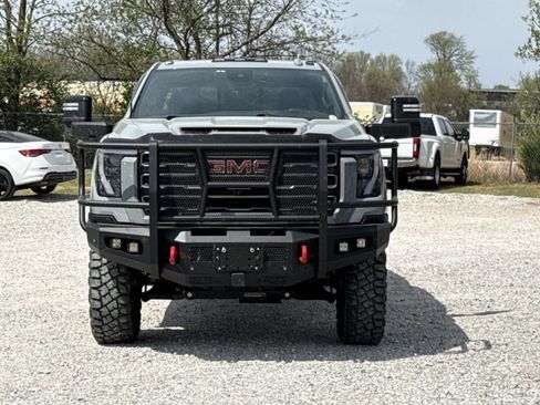 Used 2025 GMC Sierra 3500 AT4 w/ AT4 Premium Plus Package image 2