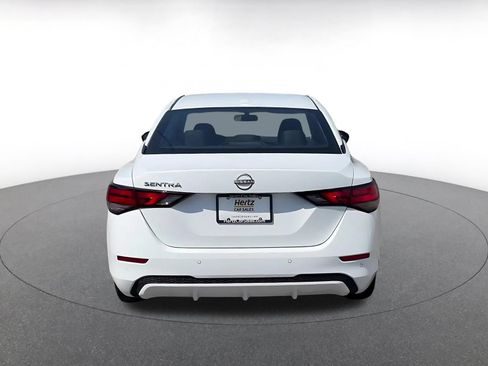 Used 2025 Nissan Sentra SV FWD image 12