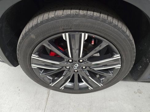 Used 2022 INFINITI QX50 Luxe w/ Appearance Package image 9